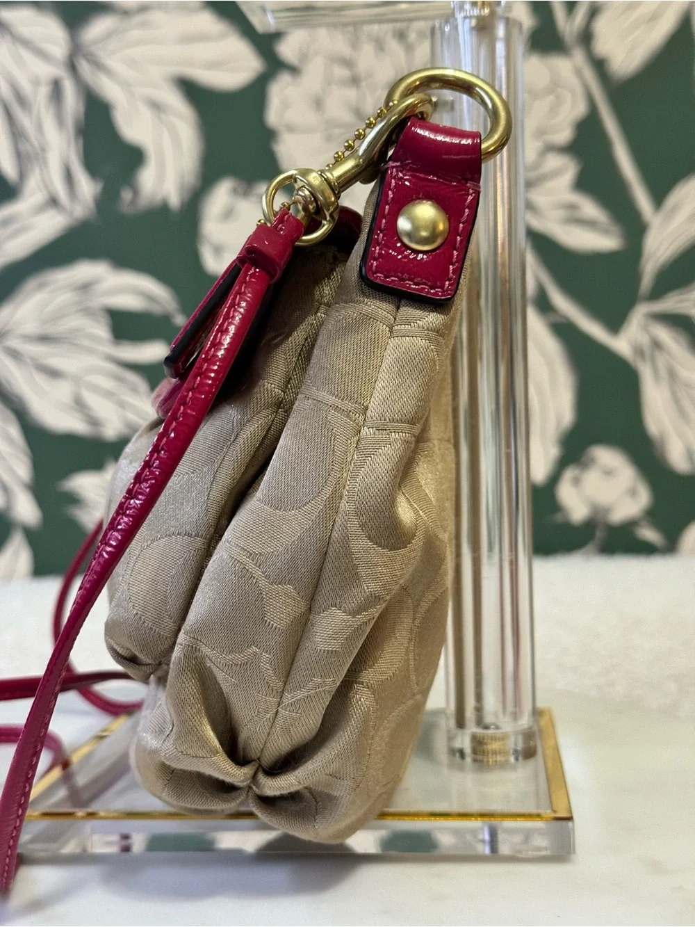 Coach Rare Poppy Tan Signature Canvas Crossbody with Pink Trim EUC